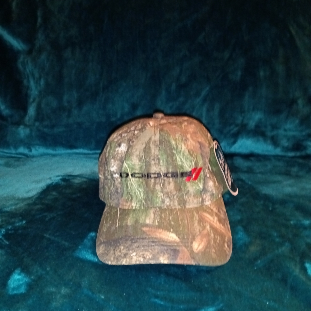 Realtree camo hat - Picture 2 of 3